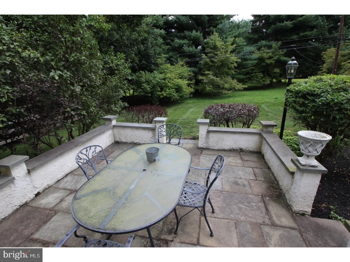 858 Valley View Road Flourtown, PA 19031 - Photo 6 of 25 Gallery Image 6
