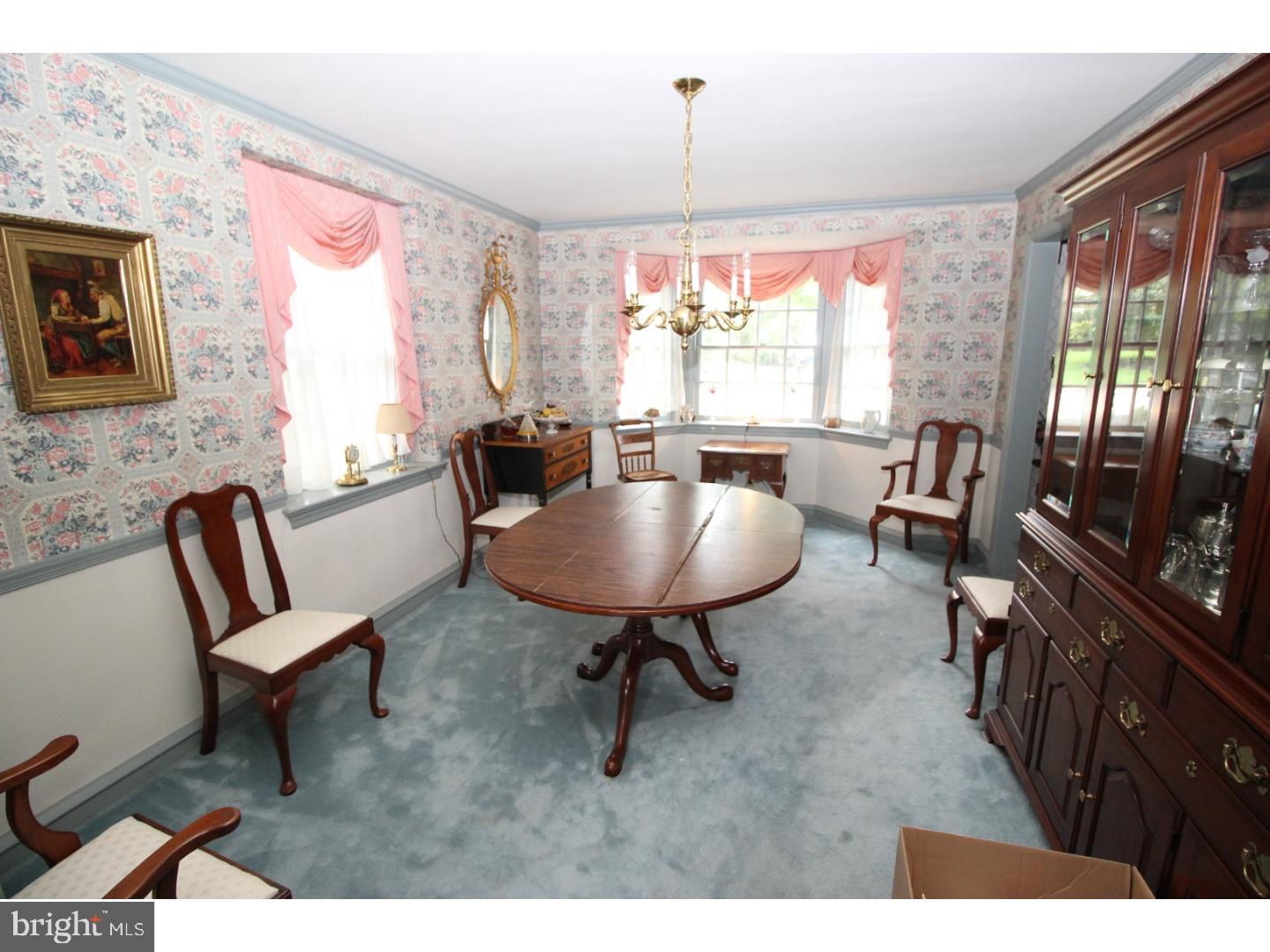858 Valley View Road Flourtown, PA 19031 - Photo 8 of 25 Gallery Image 8