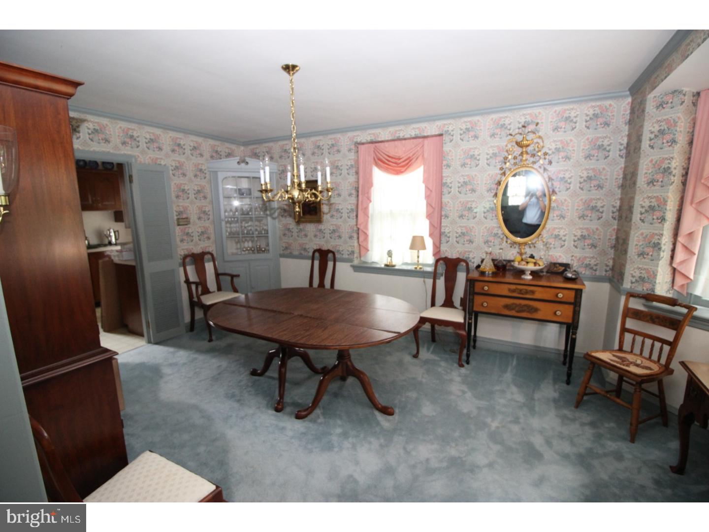858 Valley View Road Flourtown, PA 19031 - Photo 9 of 25 Gallery Image 9