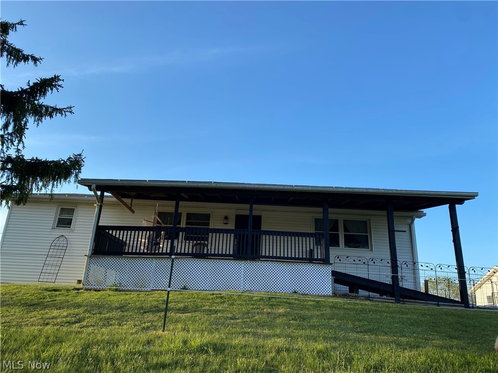 55384 Iowa Road Cumberland, OH 43732 - Photo 2 of 29
