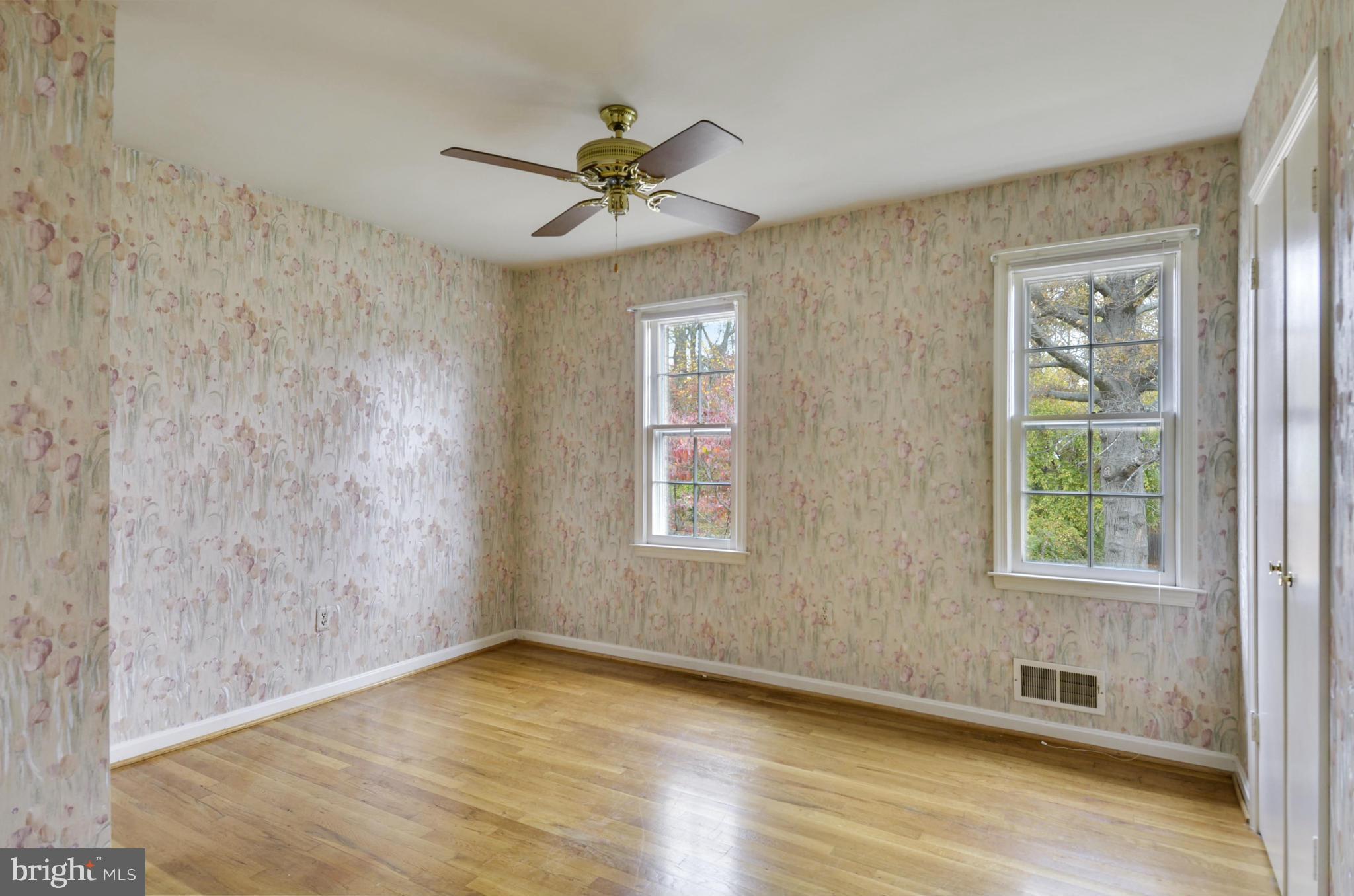 1620 Arbor View Road Silver Spring, MD 20902 - Photo 15 of 30 Bedroom