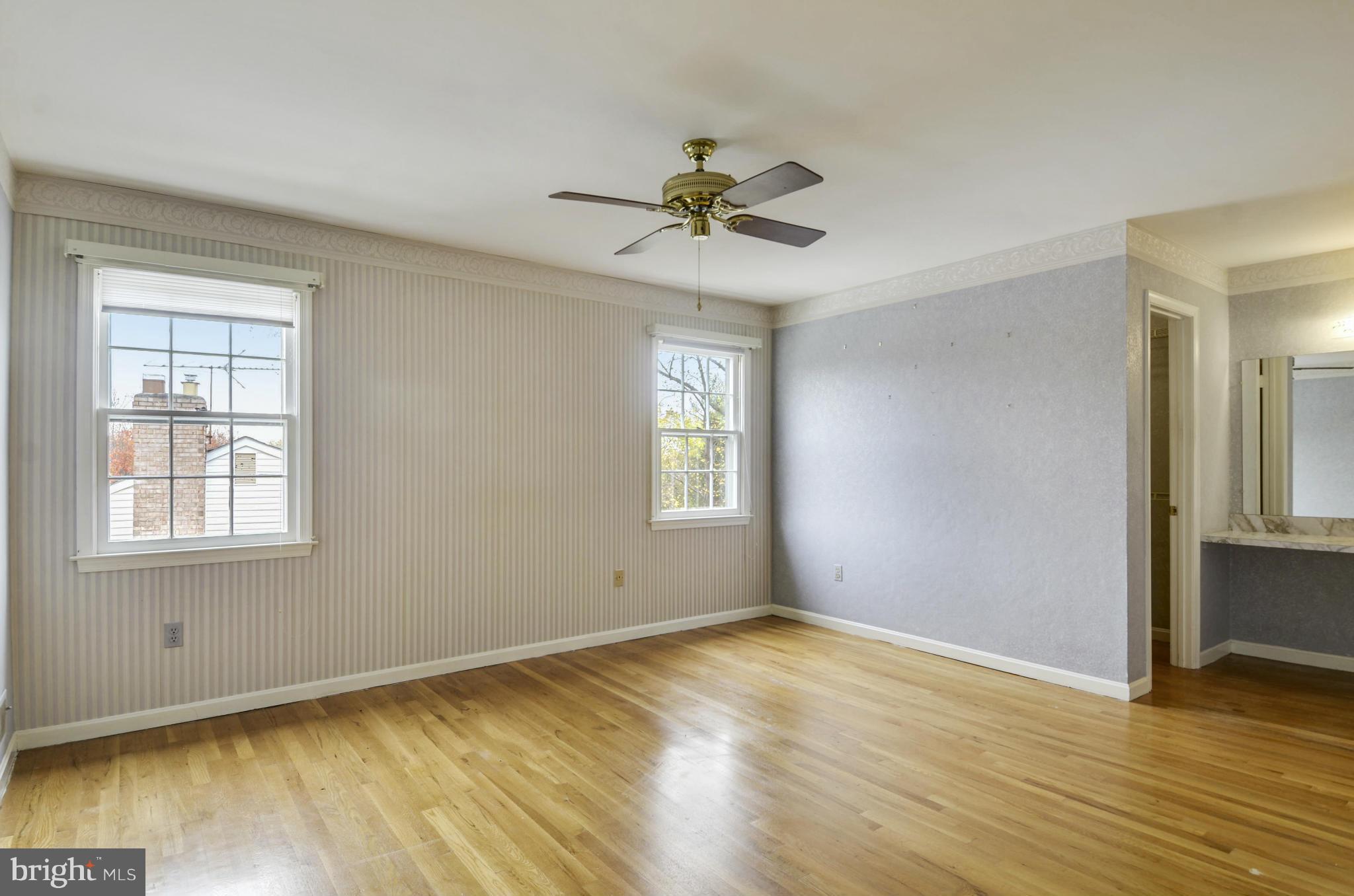 1620 Arbor View Road Silver Spring, MD 20902 - Photo 19 of 30 Bedroom (Master)