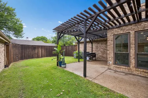 $495,000 | 18641 Vista Del Sol, Dallas, TX 75287