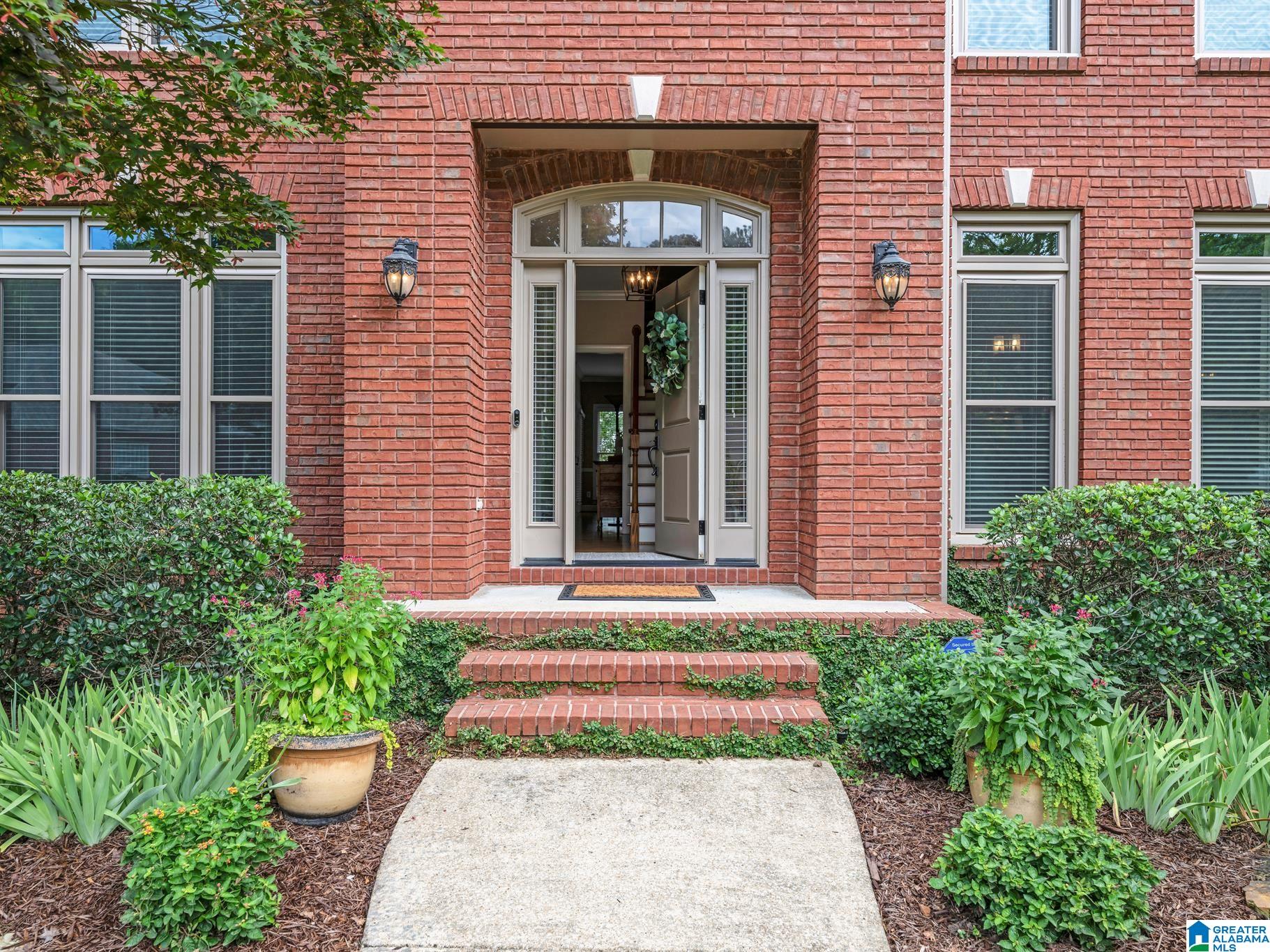 52 Maple Trace Birmingham, AL 35244 - Photo 3 of 50