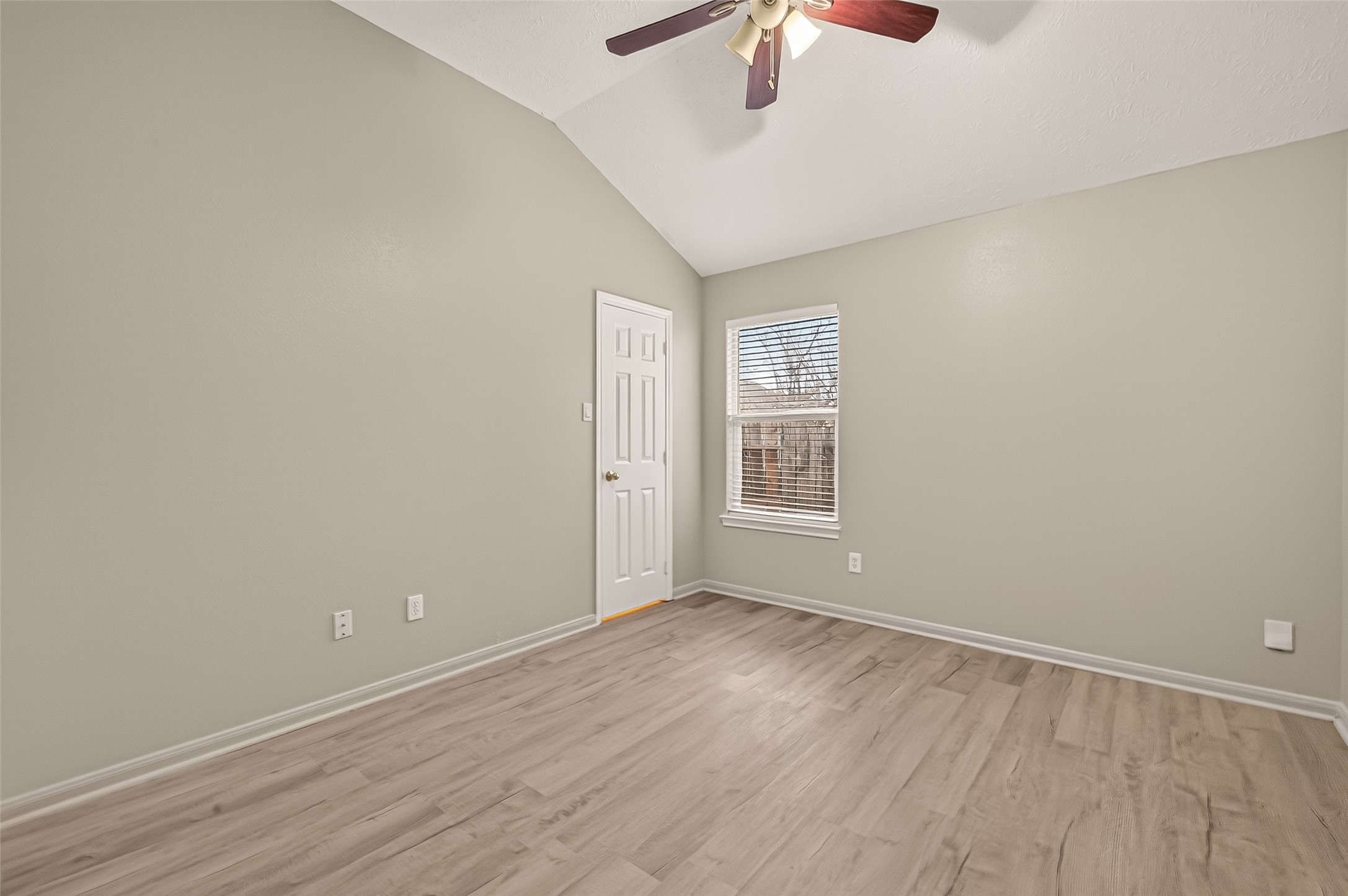 5637 Lotus Street Houston, TX 77085 - Photo 22 of 26
