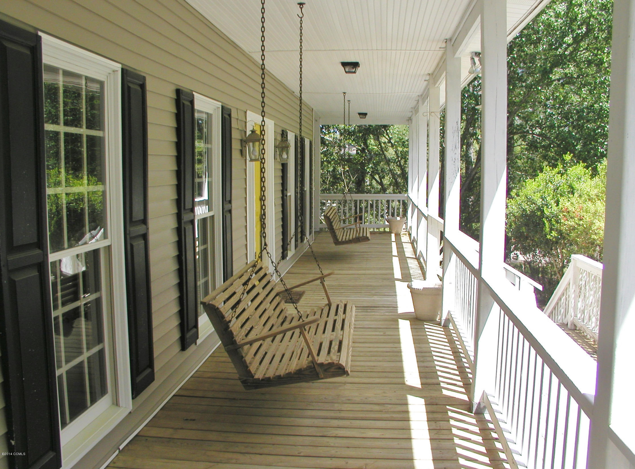 160 Thurman Road Beaufort, NC 28516 - Photo 18 of 20 Front Section of Wrap Around Porch