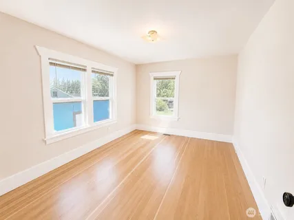 $599,900 | 8601-8603 Maple Street Southwest, Lakewood, WA 98498