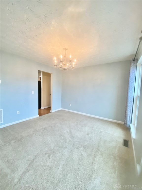6846 Paragon Road Dayton, OH 45459 - Photo 8 of 35 formal dinning room