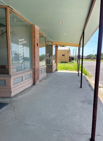 $1,850 | 412 West Batte Street, Unit B, Cameron, TX 76520