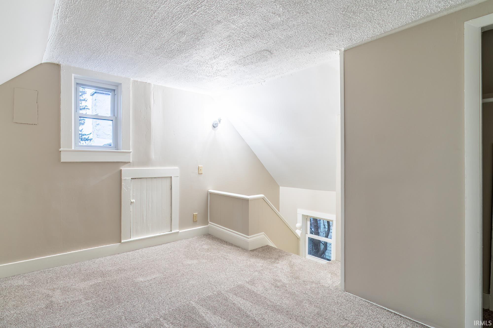 1405 Oneida Street Fort Wayne, IN 46805 - Photo 7 of 21