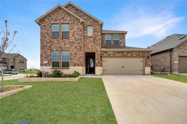 $435,000 | 10332 Fall Brk Drive, Aubrey, TX 76227