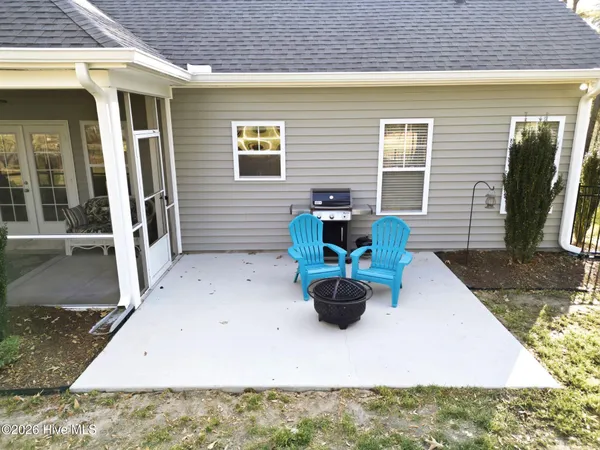 $495,000 | 104 Divot Lane, Hampstead, NC 28443