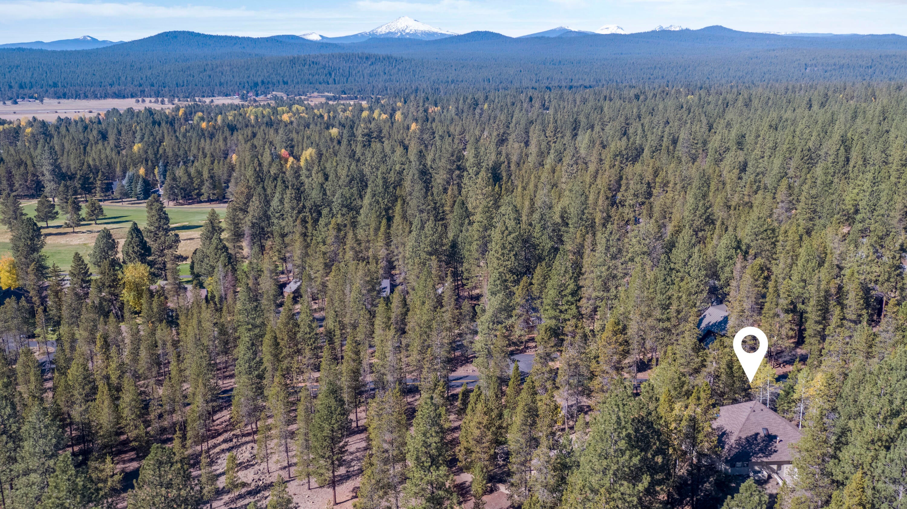 17905 Rhododendron Lane Sunriver, OR 97707 - Photo 2 of 39 01 (1)