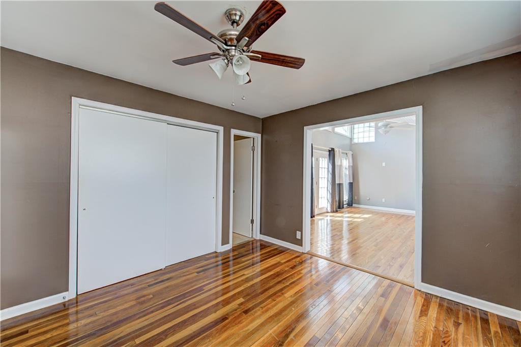916 Burbank Road Indianapolis, IN 46219 - Photo 24 of 45 Gallery Image 24