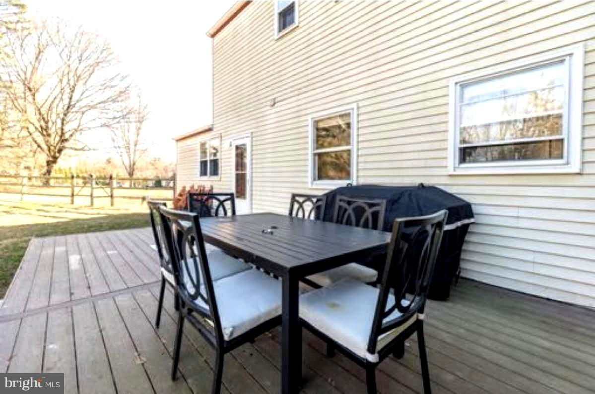 34 Houk Road Doylestown, PA 18901 - Photo 20 of 57