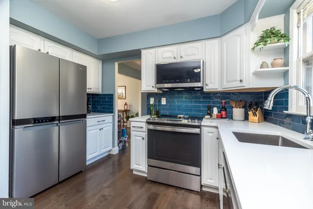 $720,000 | 34 Houk Road, Doylestown, PA 18901