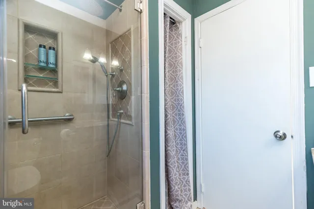 $720,000 | 34 Houk Road, Doylestown, PA 18901