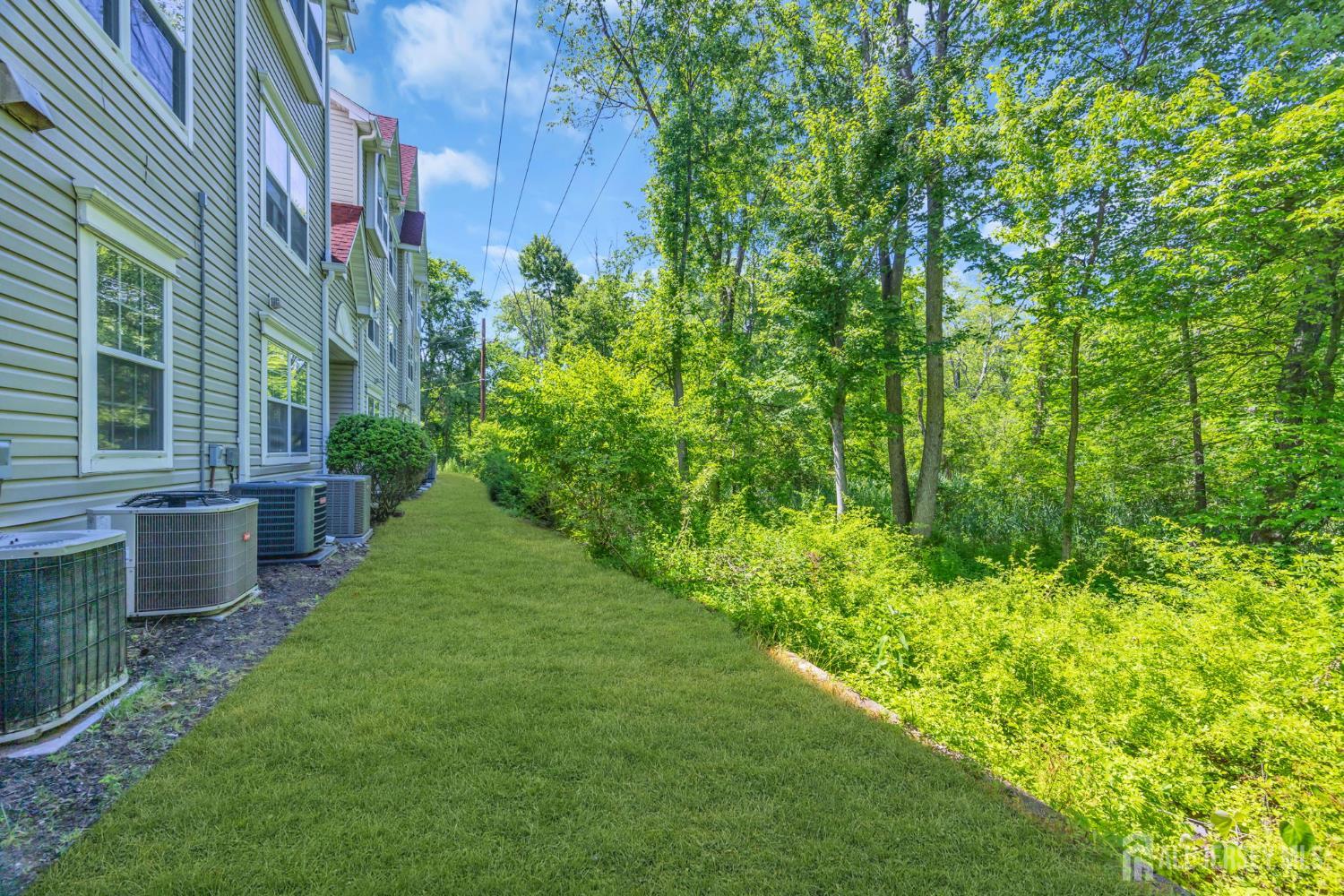 273 Prestwick Way, Unit 273 Edison, NJ 08820 - Photo 19 of 22