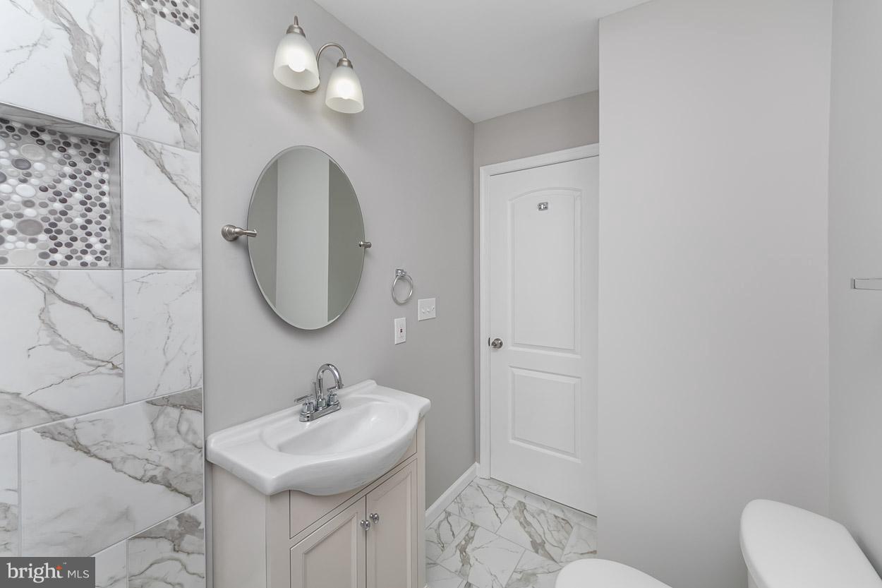 3503 Ellen Road Baltimore, MD 21244 - Photo 14 of 30 Bath