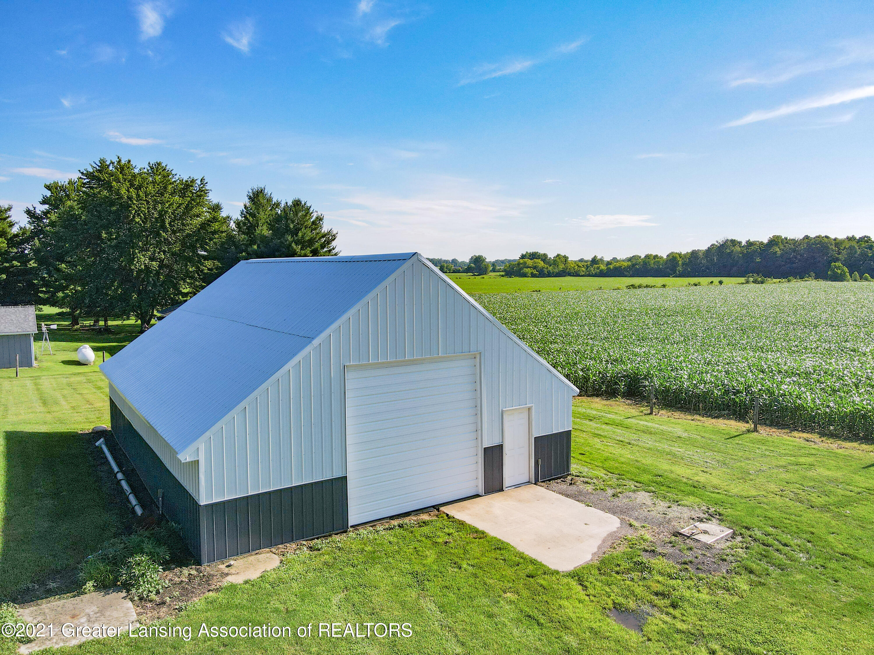10544 Oneida Road Grand Ledge, MI 48837 - Photo 35 of 47 10544_Oneida_Rd-39