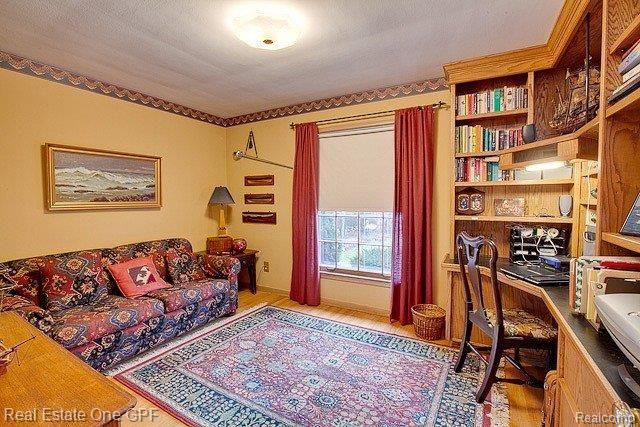 773 Pemberton Road Grosse Pointe, MI 48230 - Photo 11 of 24 11 0008 den office.jpg