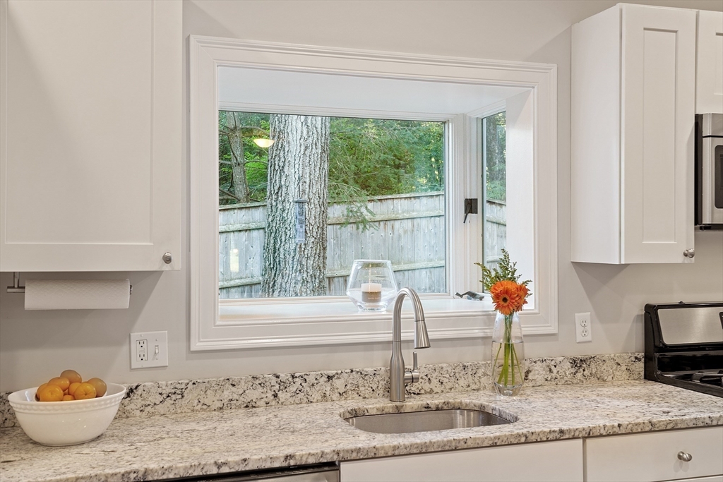 14 Clark Road Andover, MA 01810 - Photo 16 of 38 Gallery Image 16