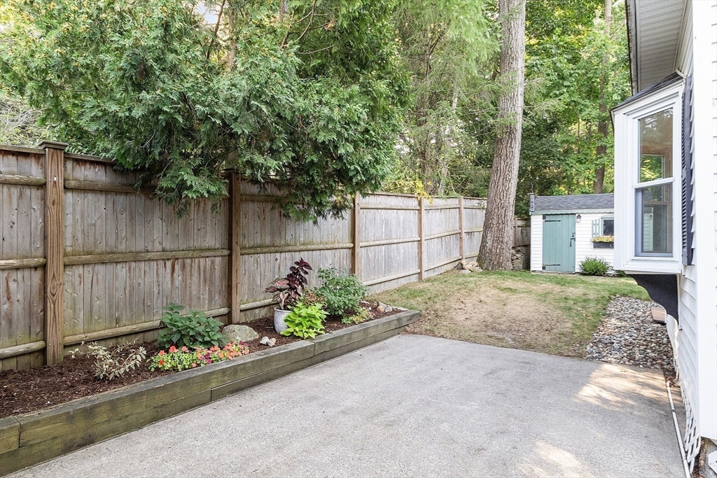 14 Clark Road Andover, MA 01810 - Photo 8 of 38 Gallery Image 8