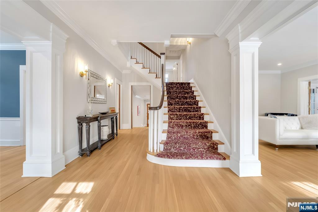 269 Bellair Road Ridgewood, NJ 07450 - Photo 2 of 48