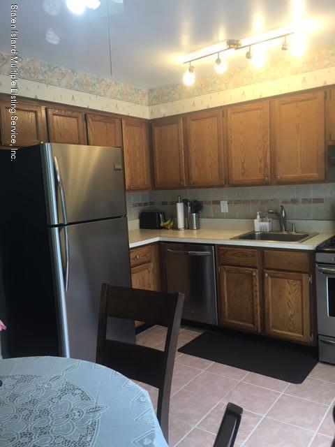 178 Rosedale Avenue Staten Island, NY 10312 - Photo 3 of 15 IMG_7665