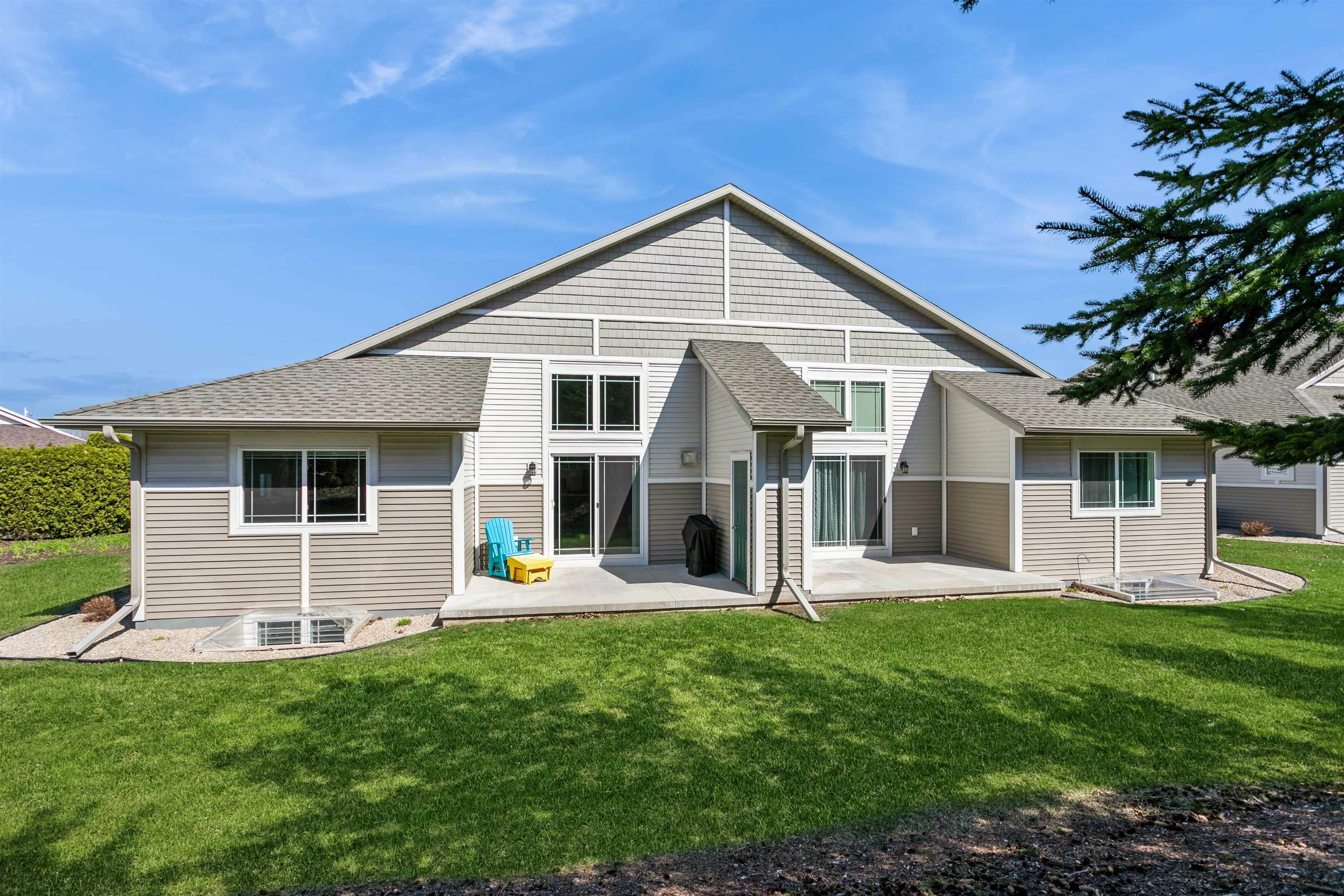 2723 River Lane Two Rivers, WI 54241 - Photo 16 of 28
