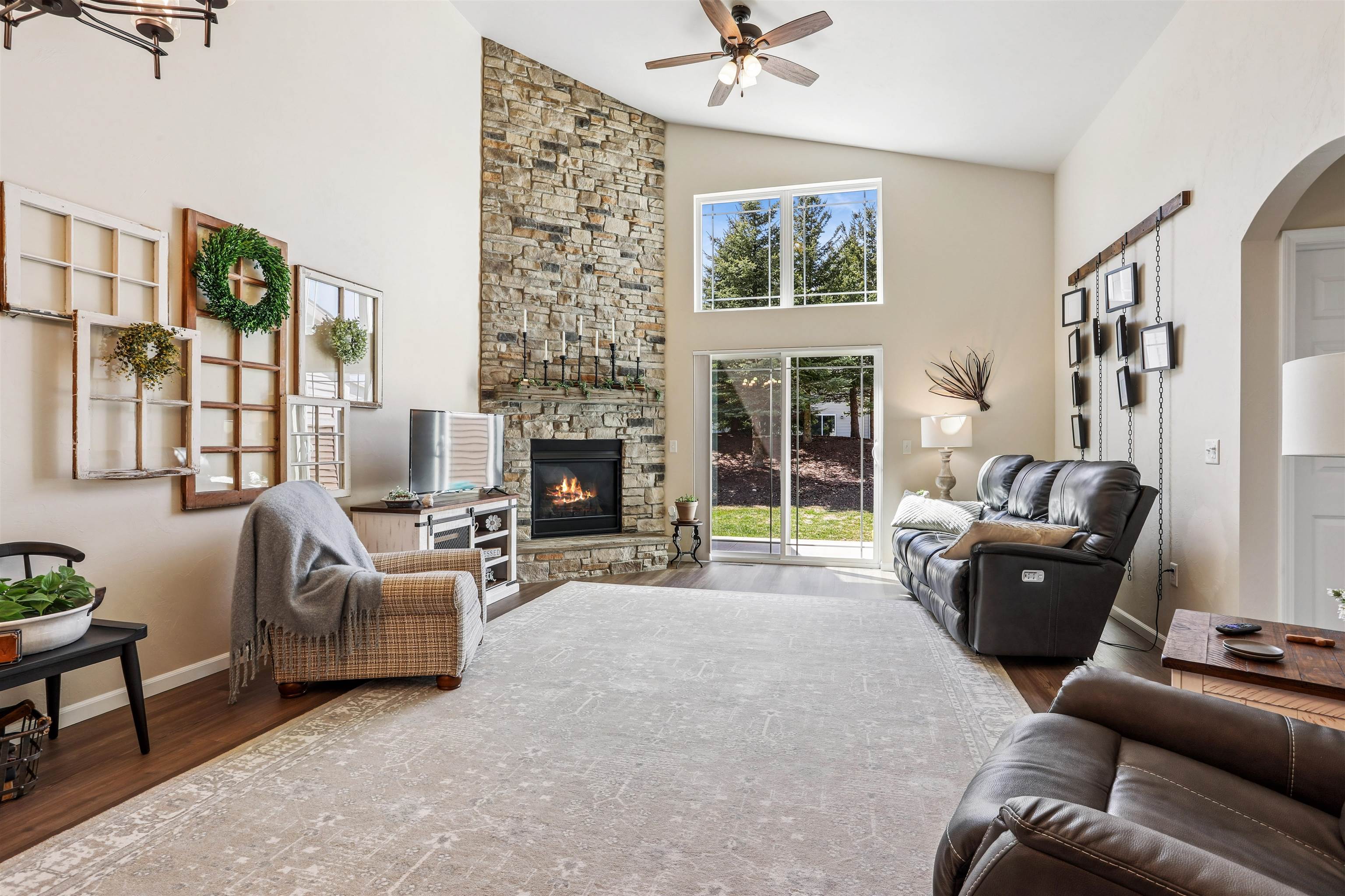 2723 River Lane Two Rivers, WI 54241 - Photo 6 of 28