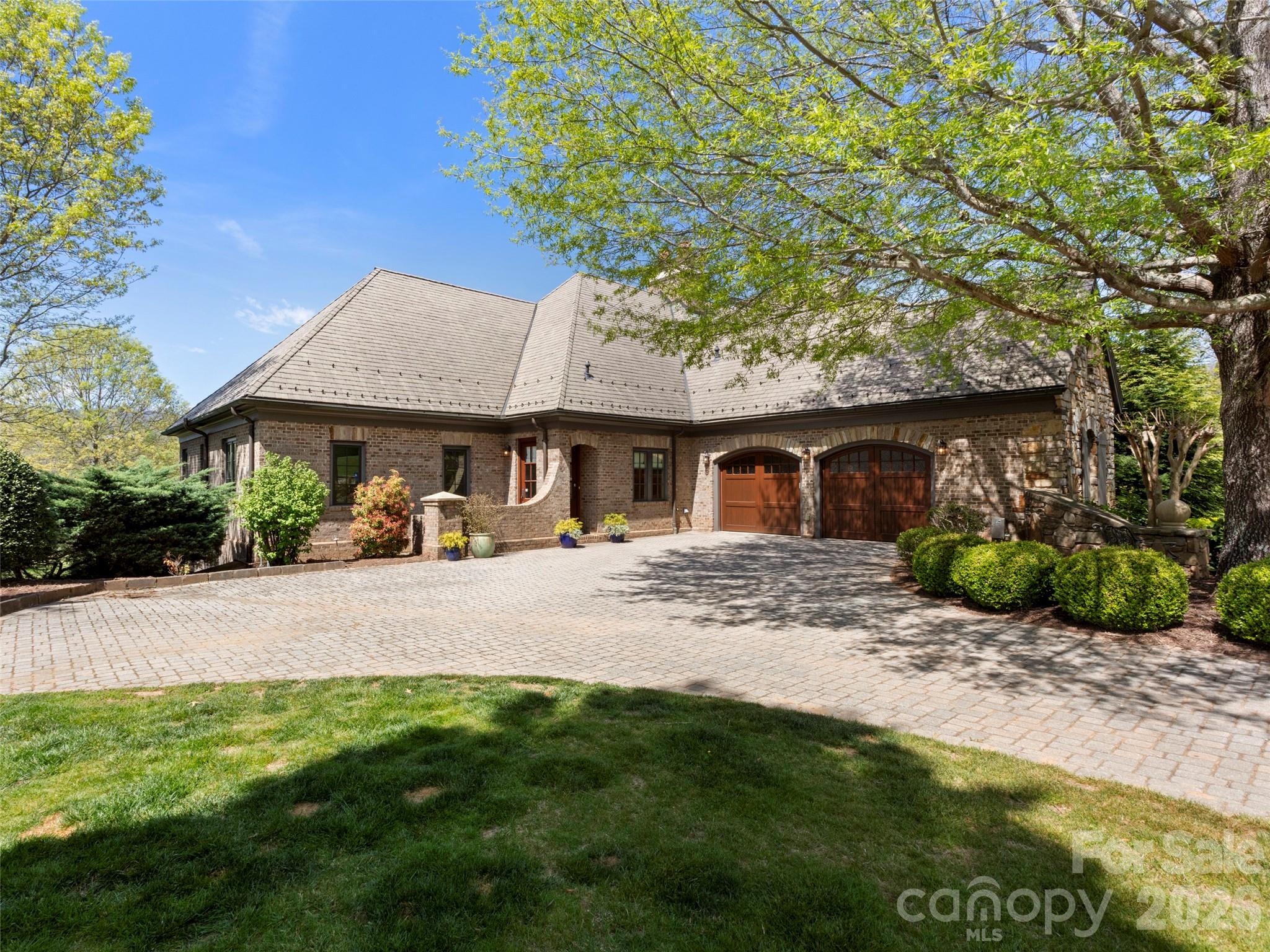 14 Golfside Court Arden, NC 28704 - Photo 4 of 45