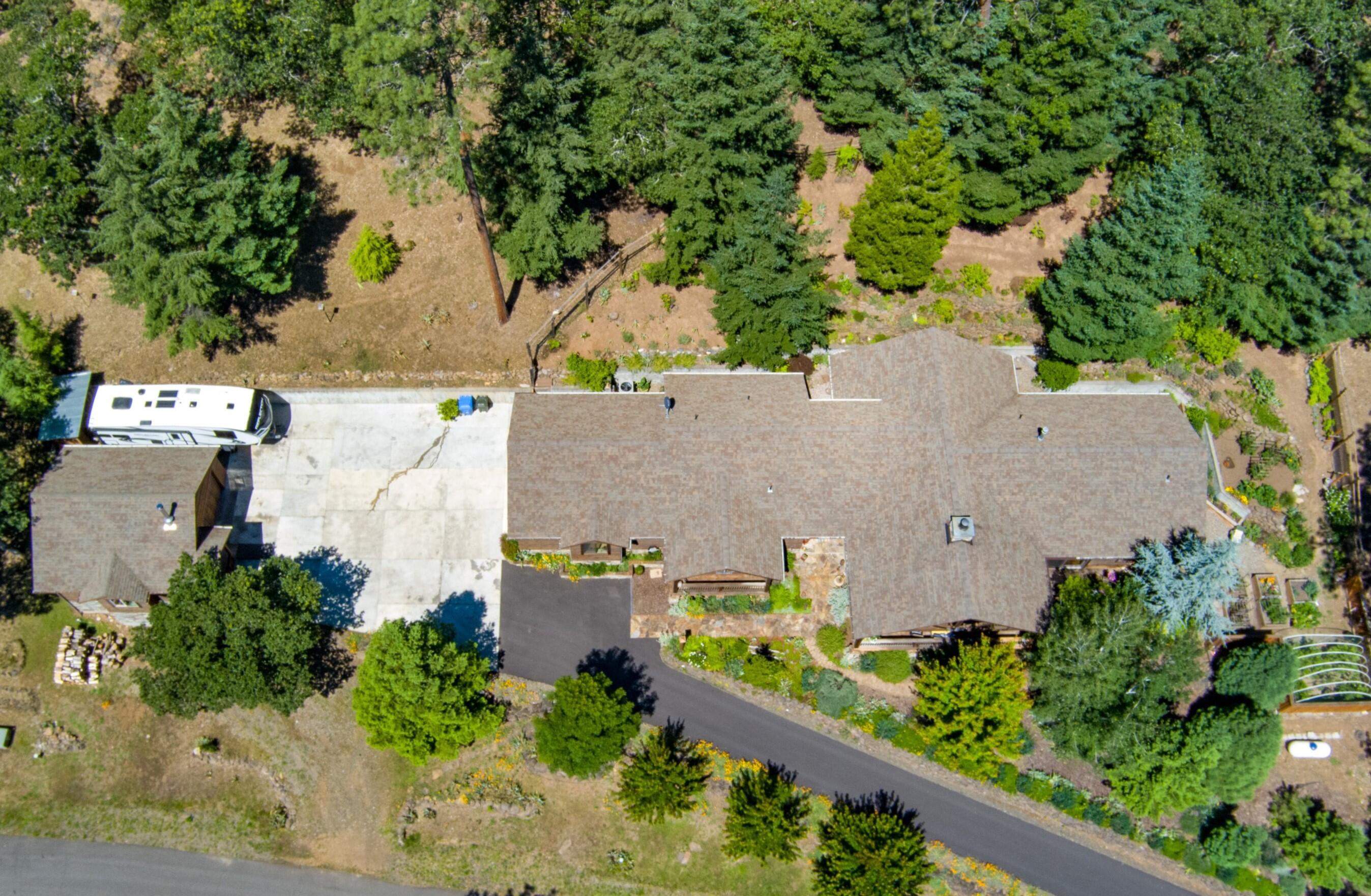 340 Rene Drive Shady Cove, OR 97539 - Photo 42 of 43 RD(6)