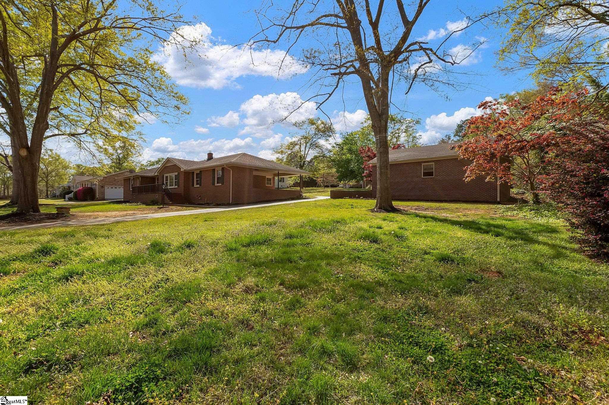 108 Pine Road Laurens, SC 29360 - Photo 39 of 45
