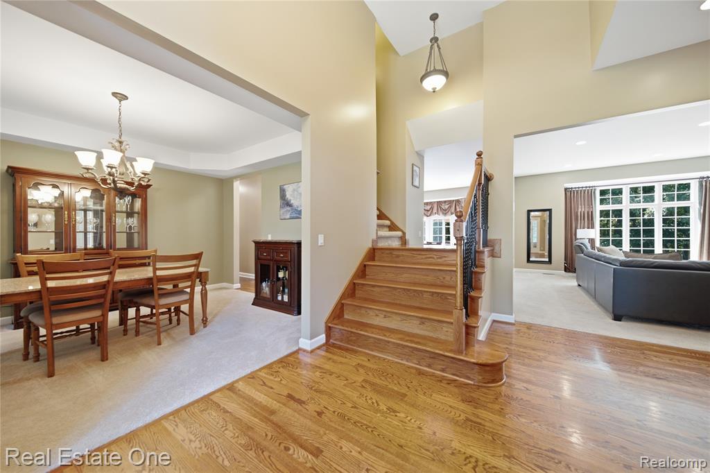 472 Timbermill Lane Howell, MI 48843 - Photo 5 of 52 Gallery Image 5