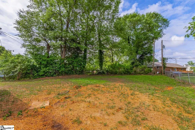 $1,400 | 510 Houston Street, Spartanburg, SC 29303