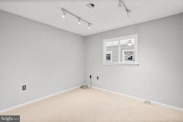 $585,000 | 3415 Island Creek Court, Unit 131A, Silver Spring, MD 20906