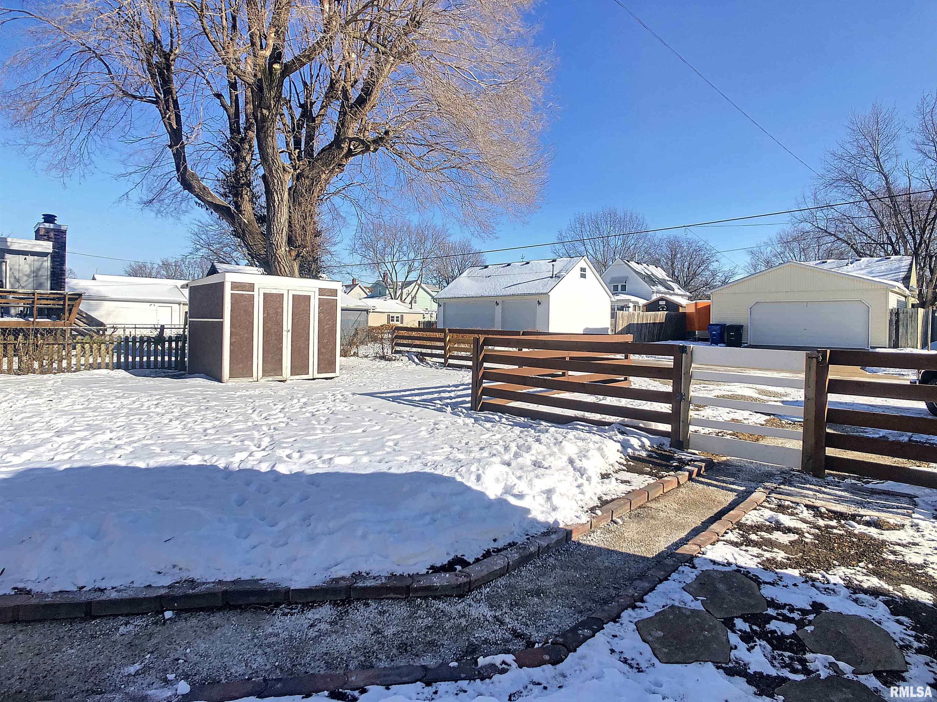 2434 4th Street Moline, IL 61265 - Photo 18 of 18 Gallery Image 18