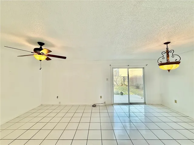 $1,500 | 2773 Mt Laurel Drive, Gretna, LA 70056