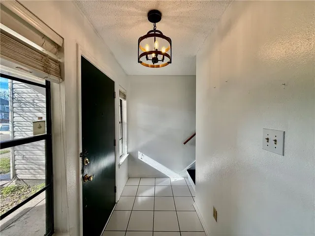 $1,500 | 2773 Mt Laurel Drive, Gretna, LA 70056