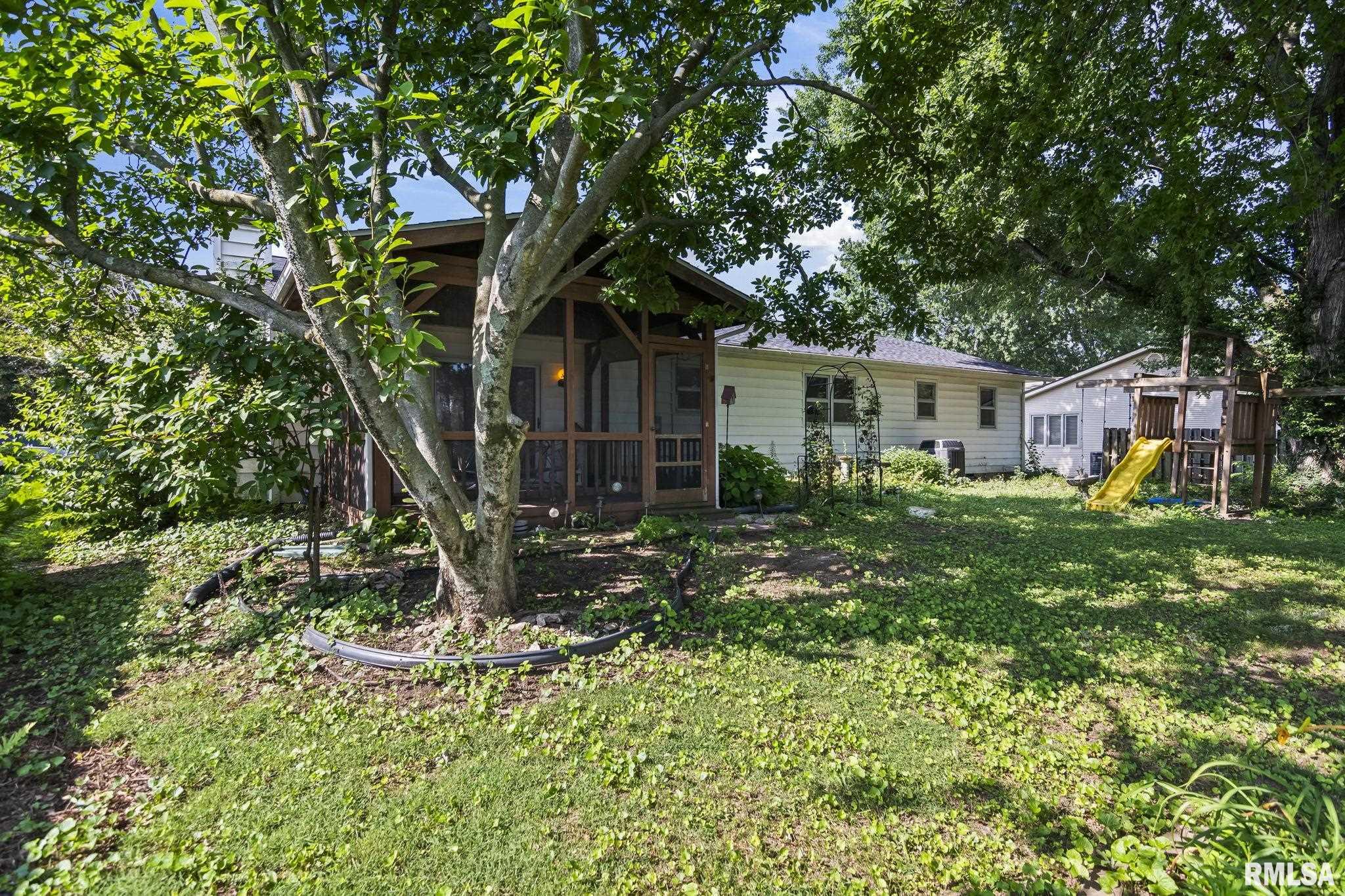 109 Basswood Road Springfield, IL 62712 - Photo 35 of 37