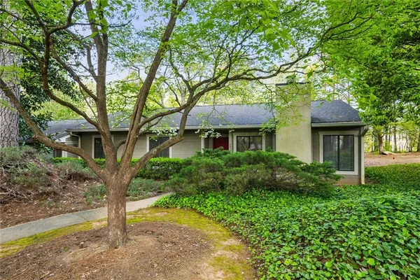 $2,000 | 2953 Torreya Way Southeast, Marietta, GA 30067