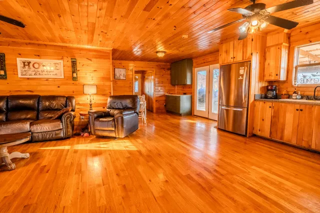 a view of walk in closet