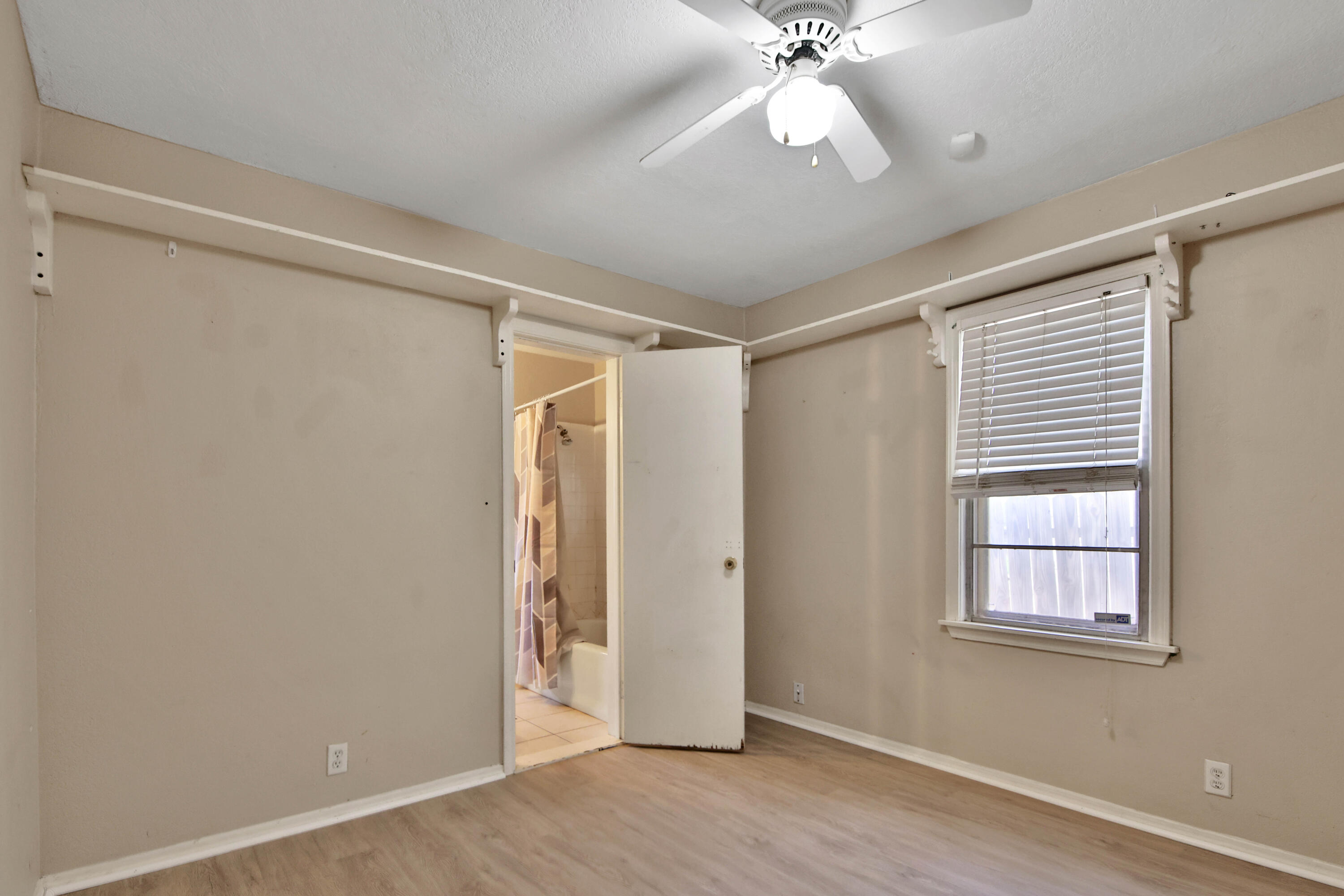 2810 42nd Street Lubbock, TX 79413 - Photo 26 of 39 IMG_0038