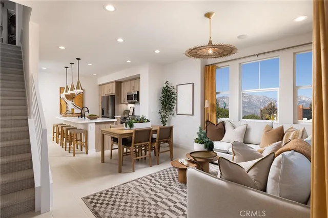 $639,990 | 107 North 1st Avenue, Upland, CA 91786