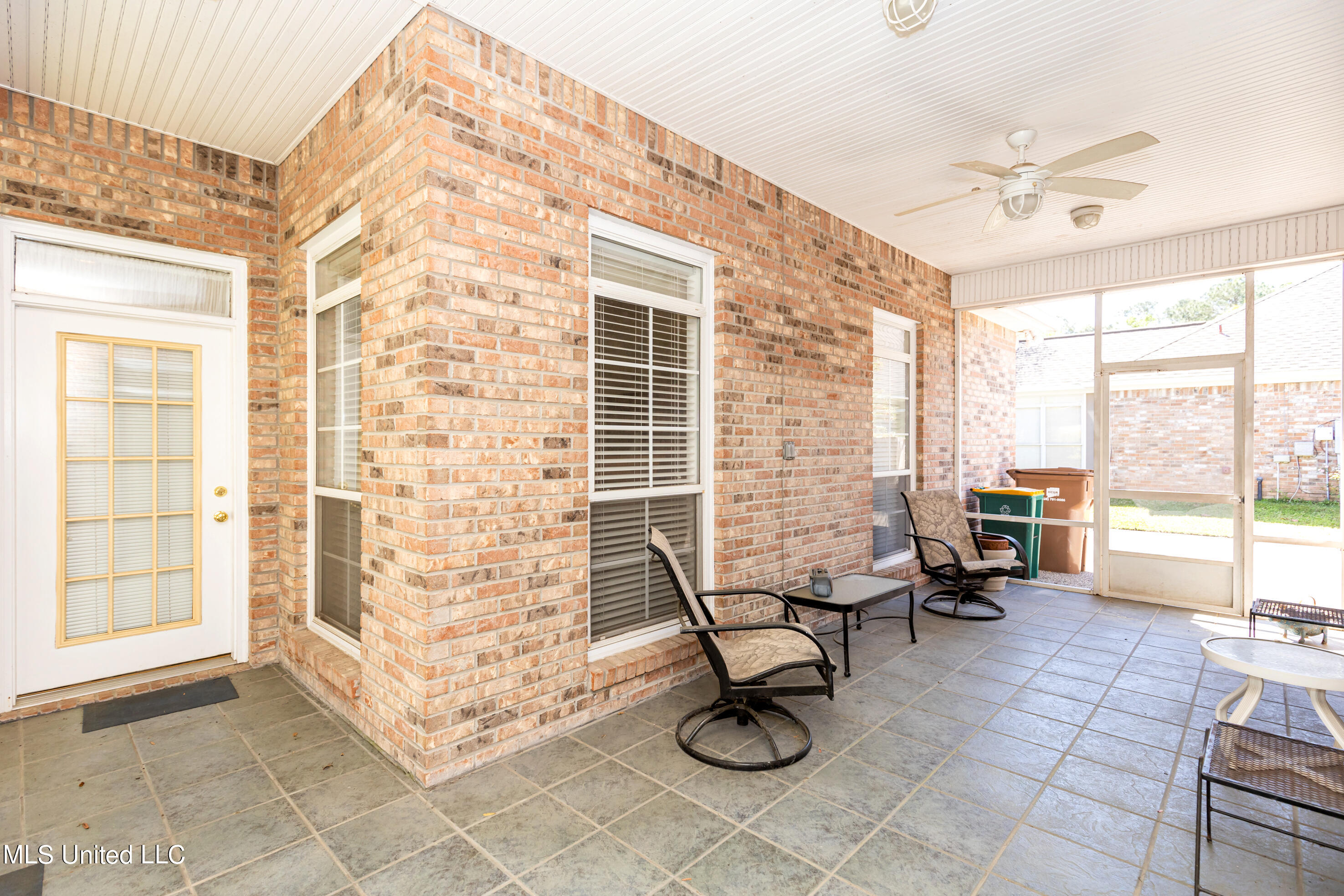 2545 Rue Palafox Biloxi, MS 39531 - Photo 36 of 63 IMG_9716