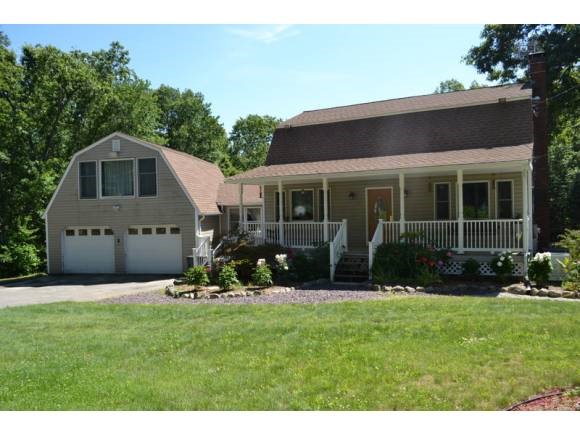 76 Old County Road Plaistow, NH 03865 - Photo 1 of 1 Gallery Image 1