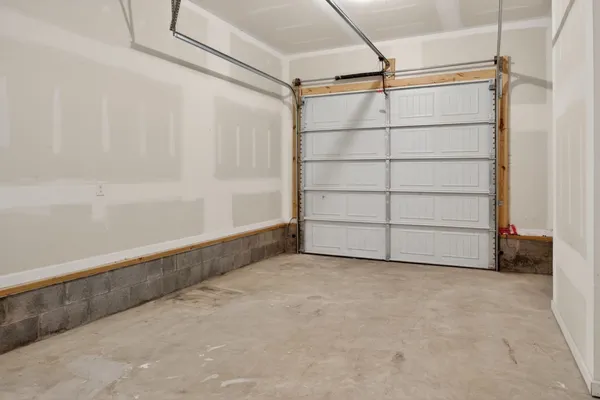 an empty room with a empty space