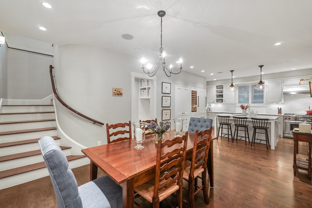 7 Spruce Court Boston, MA 02108 - Photo 5 of 25 a dining room with furniture window and wooden floor