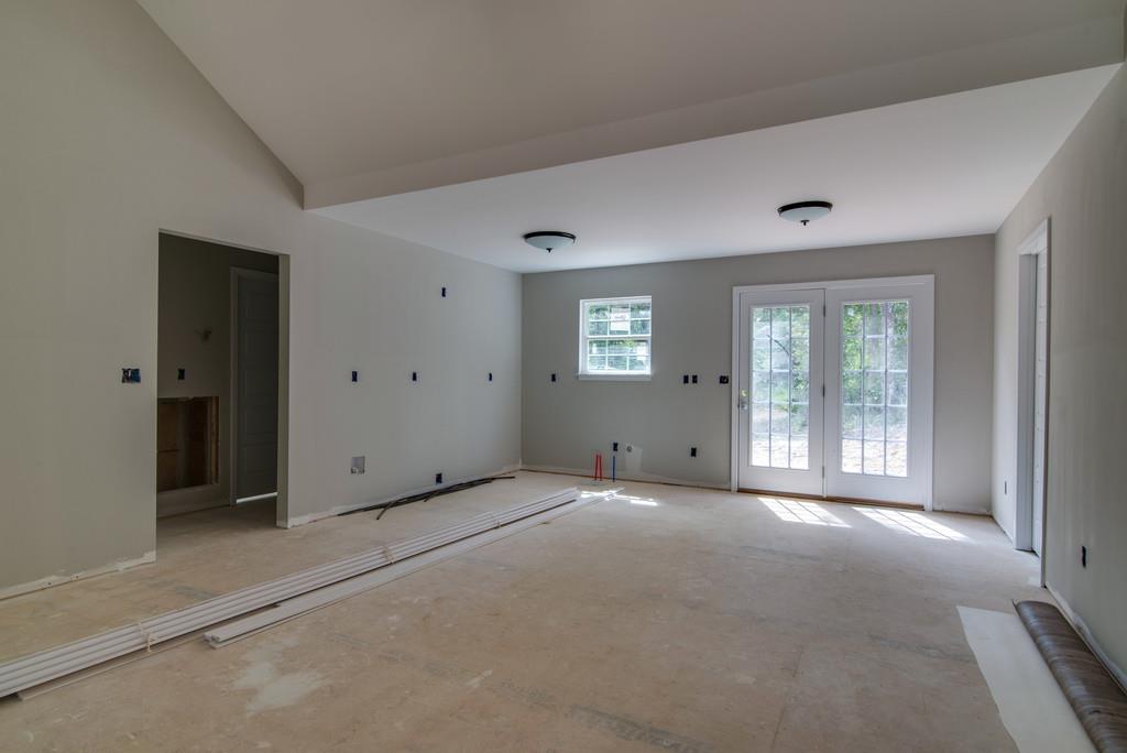 148 Sylvis Road Dickson, TN 37055 - Photo 6 of 23 Gallery Image 6